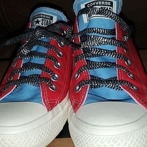 Custom Converse red & blue